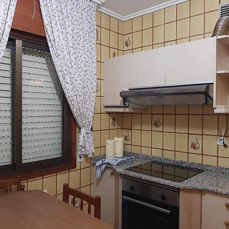 Piso Al Lado De La Playa, Apartamento *