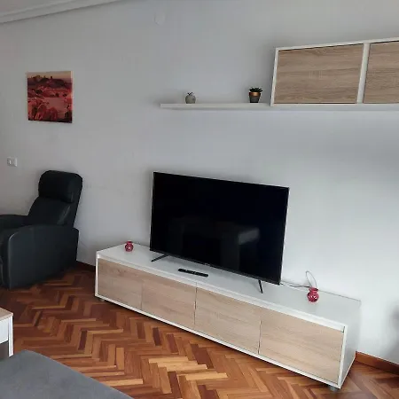 Apartamento Piso Al Lado De La Playa, *